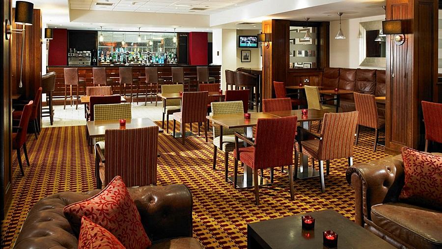 The Aberdeen Dyce Hotel Экстерьер фото